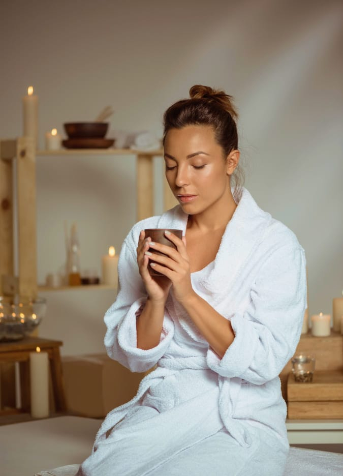Women and tea